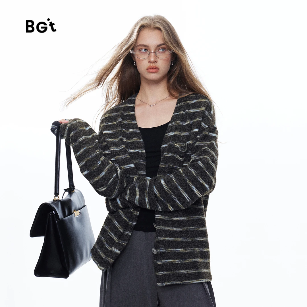 BGt磨毛绒感条纹V领毛针织衫2025秋冬新款慵懒松弛感宽松开衫外套