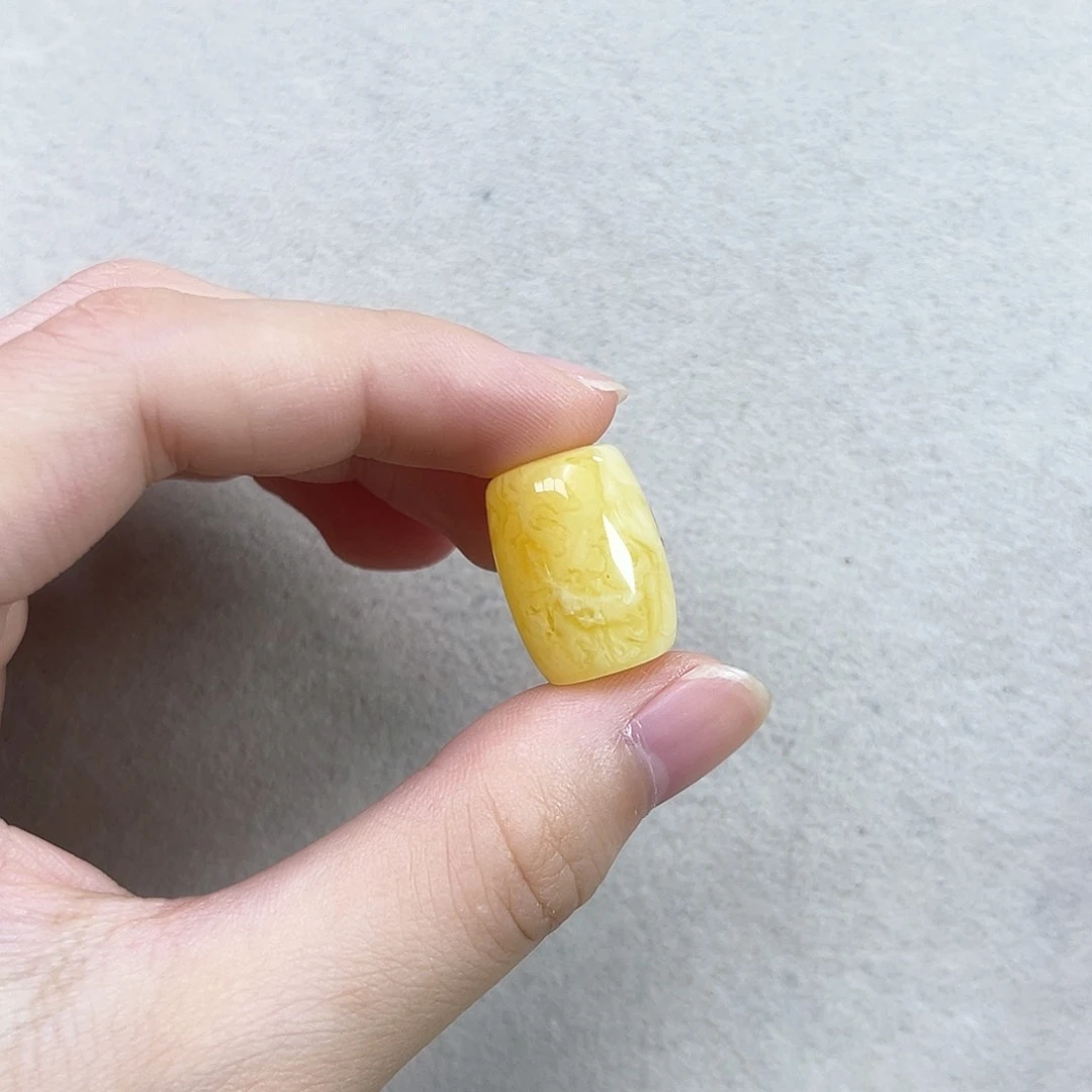 未镶嵌琥珀裸石虎皮妖花桶珠18*13