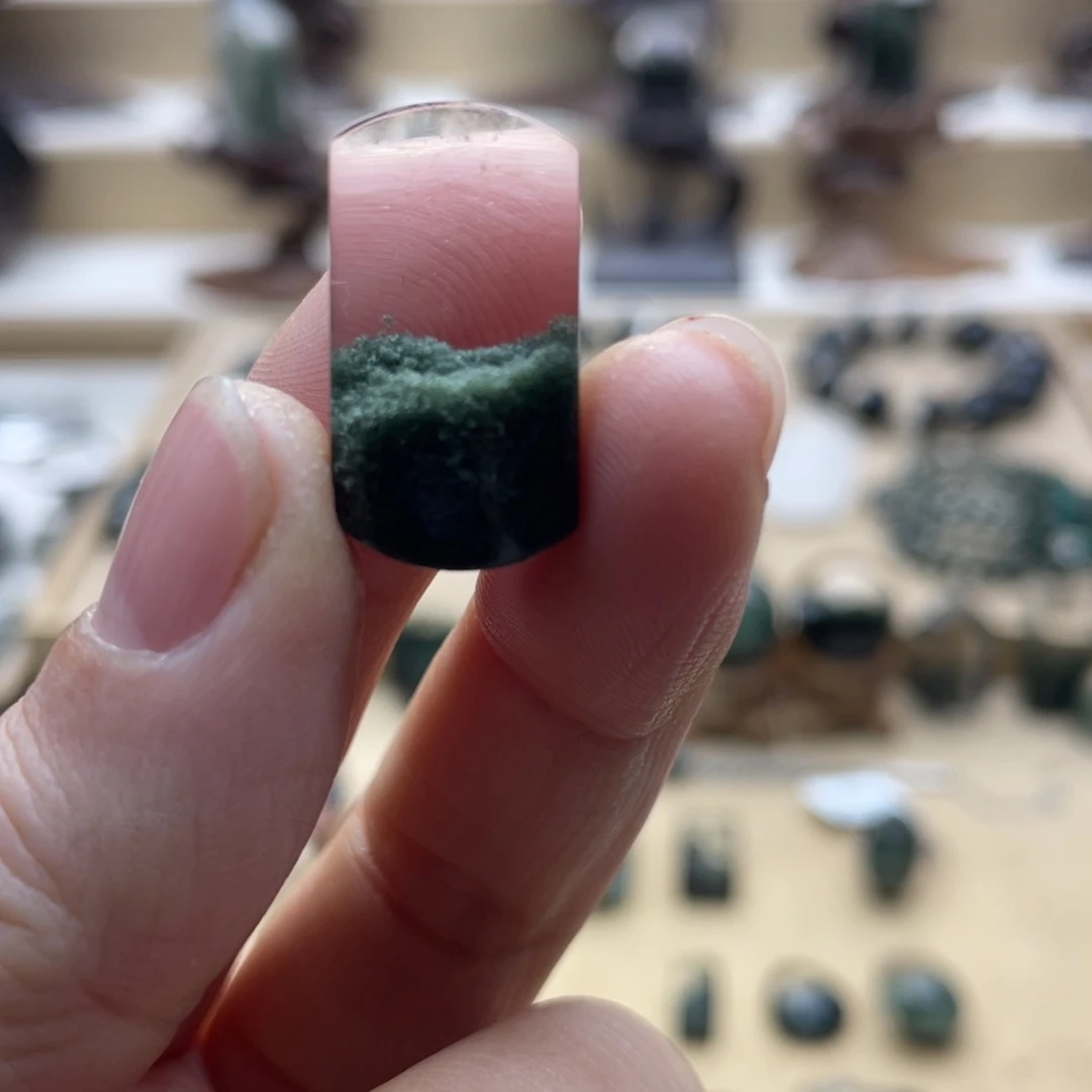 水晶未镶嵌颈饰绿幽灵聚宝盆无事牌