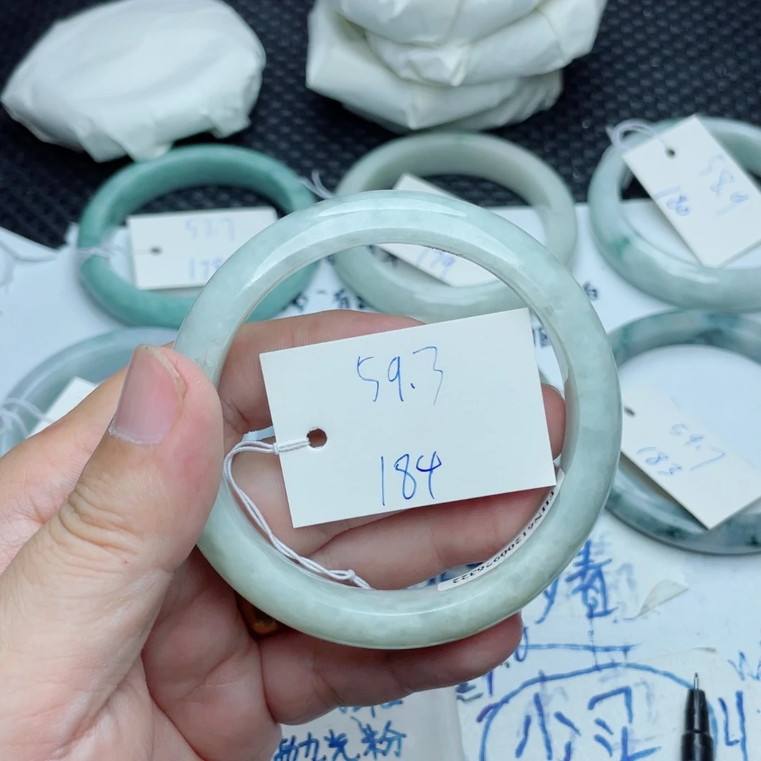 未镶嵌手镯翡翠翡翠手镯184