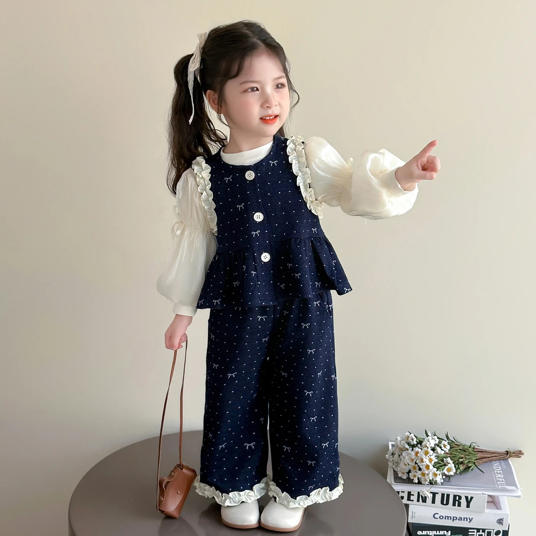 女童牛仔套装春秋季2025新款儿童韩系秋装女宝波点牛仔马甲三件套