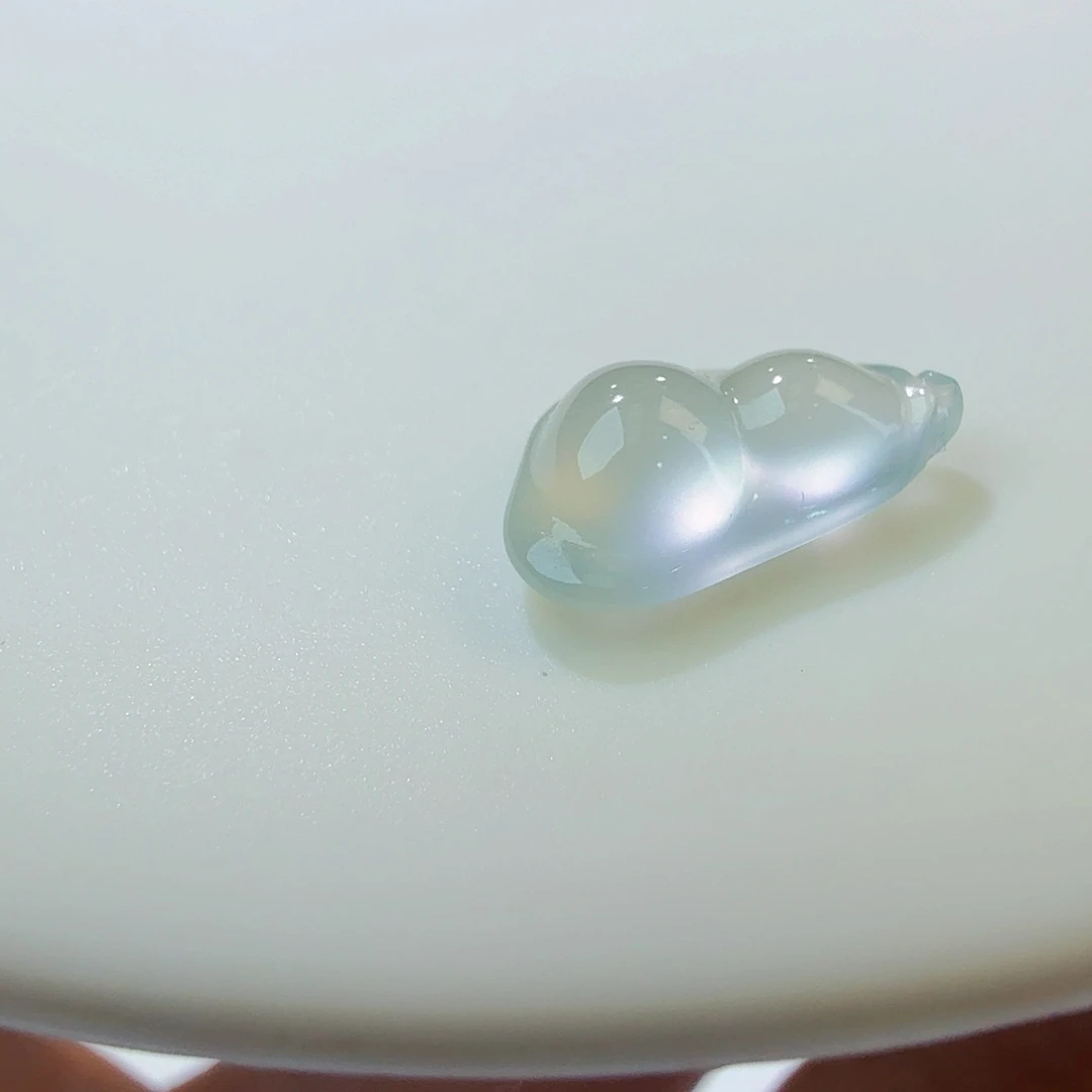 翡翠裸石纯白冰豆子