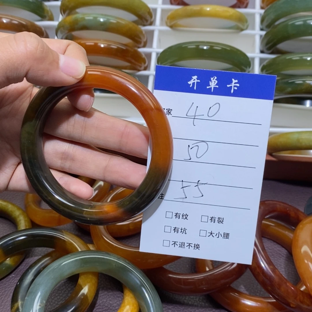 未镶嵌蛇纹石玉手镯d****u