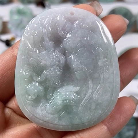 翡翠颈饰未镶嵌关二爷福利