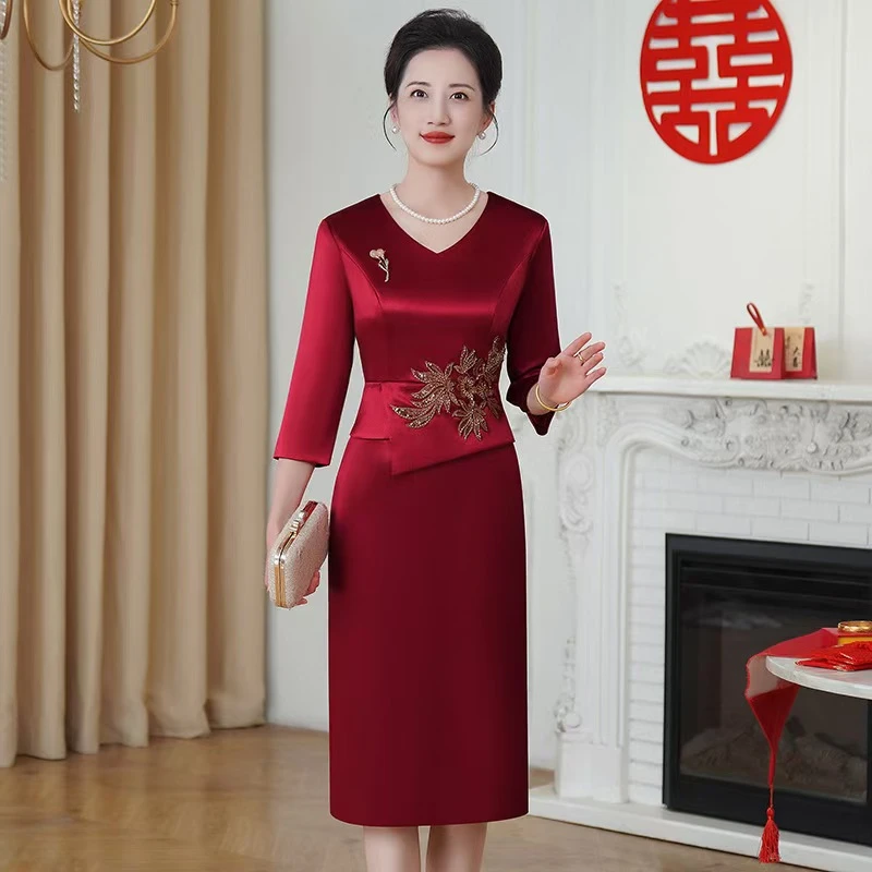 55612喜婆婆婚宴礼服新款妈妈装敬酒服修身显瘦高端气质连衣裙