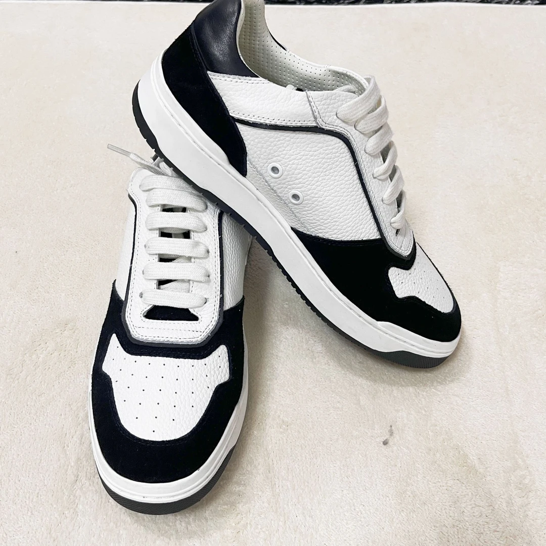 Sweet DD男士黑白拼接金属徽章低帮休闲鞋