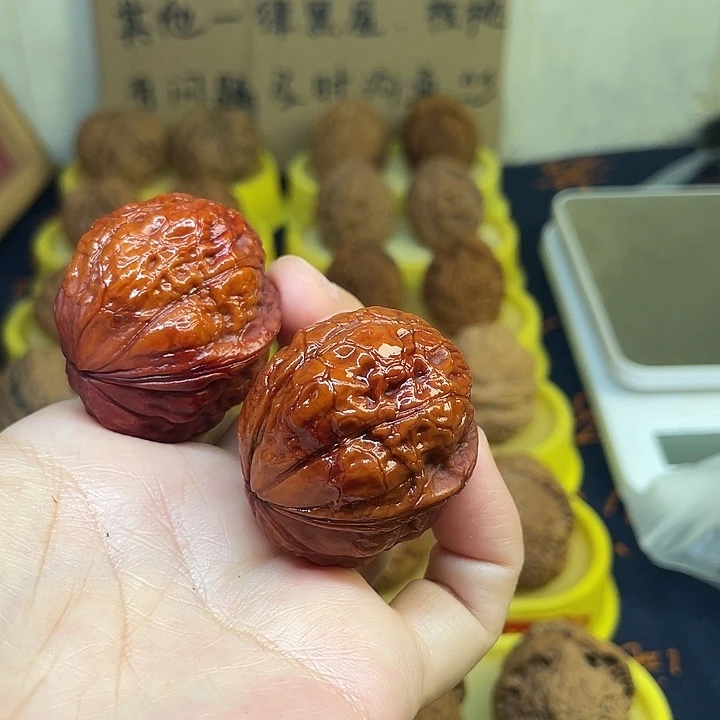 把件文玩核桃18、七彩大理蛤蟆头38