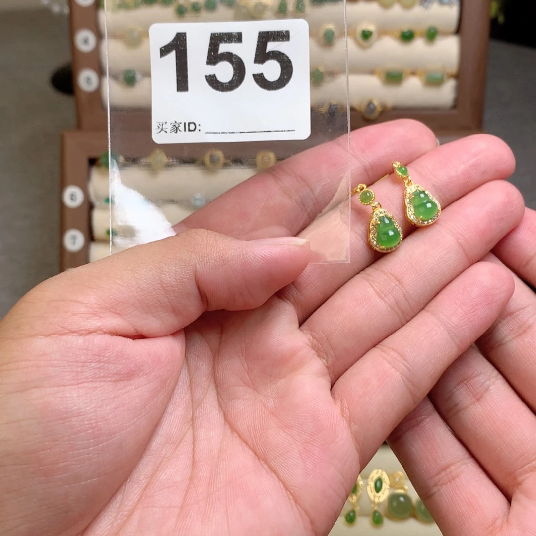 霸***岁银S925镶嵌和田玉（碧玉）耳饰155