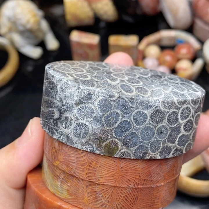 小***五硅化玉手镯未镶嵌