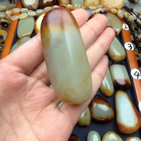 和田玉颈饰未镶嵌5*3