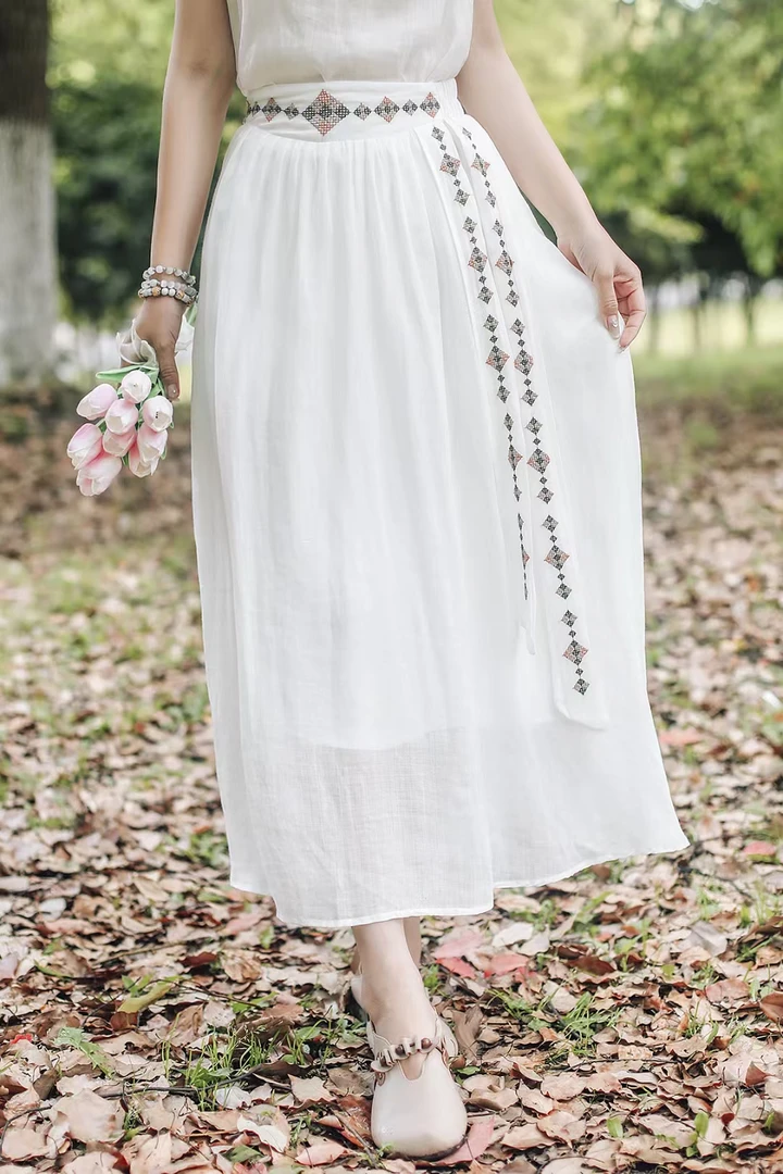 2025夏季新款苎麻双层半身裙女文艺复古刺绣飘带松紧腰宽松大摆裙
