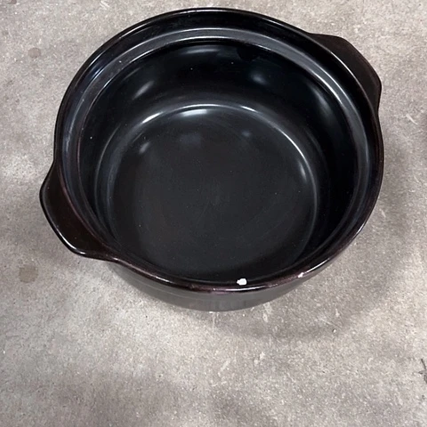 微瑕，明火，口径22高度10dx变形针孔拖釉