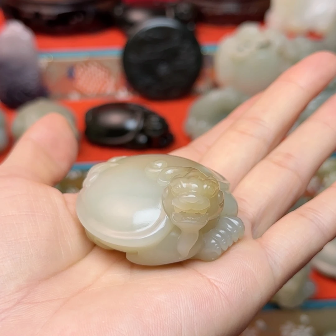 未镶嵌和田玉挂件幸*人