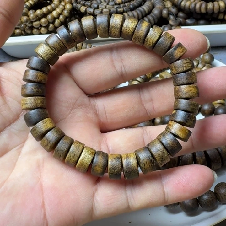 沉香手串紫*花乌身手串10克