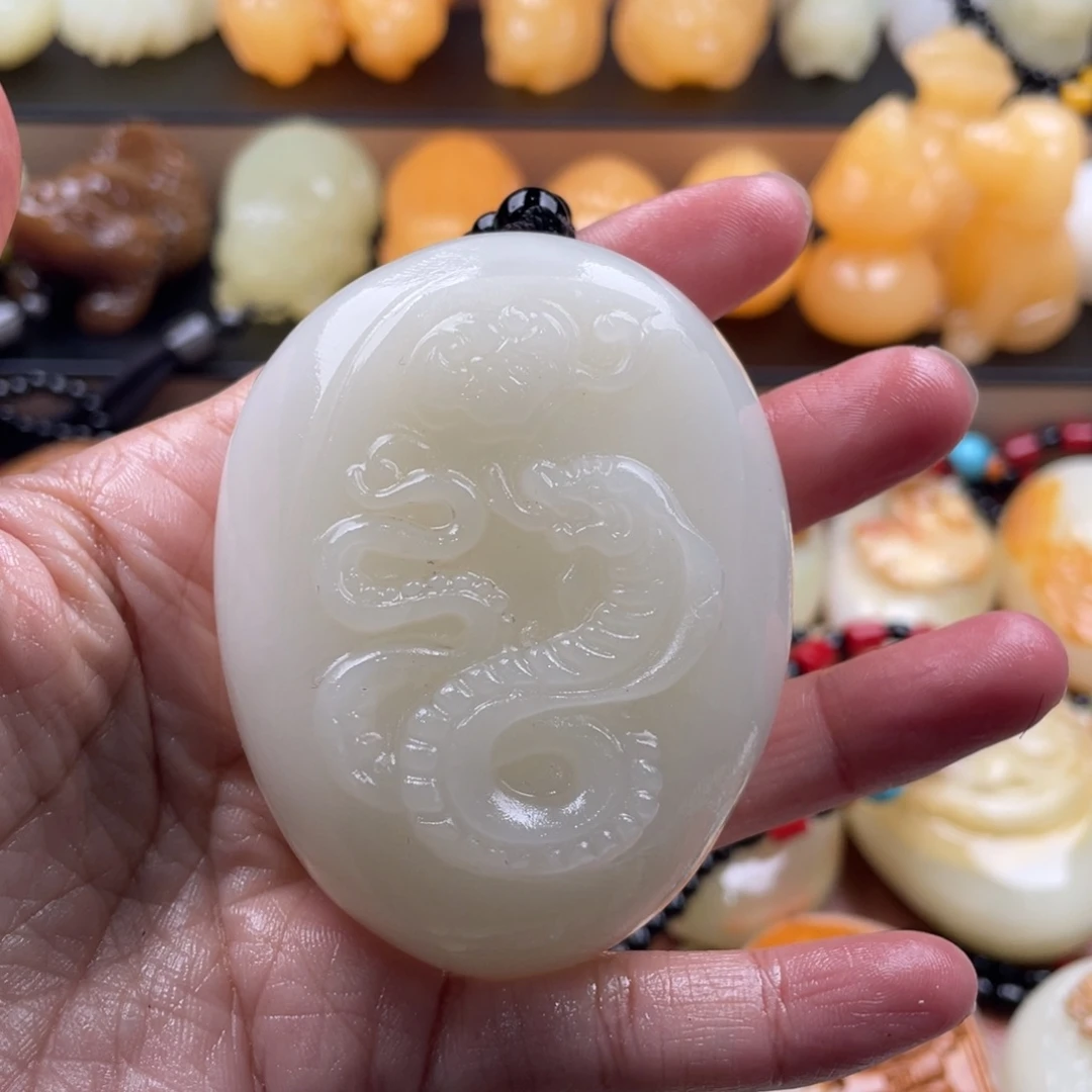 树***荣石材古青石手把件