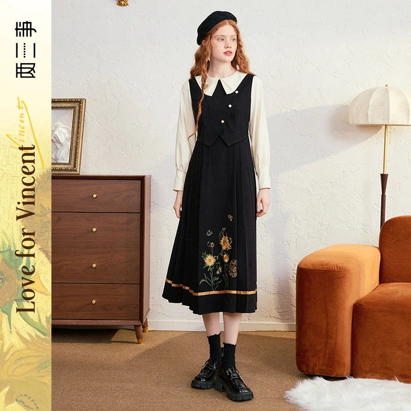 两三事梵高文艺与葵共语学院风绣花拼色假两件连衣裙S24QLY688