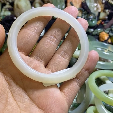 岫玉未镶嵌手镯自己备注口径