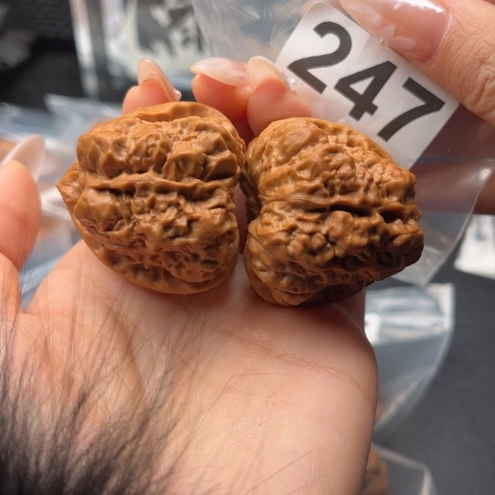 吊坠文玩核桃碎肌肉疙瘩包40