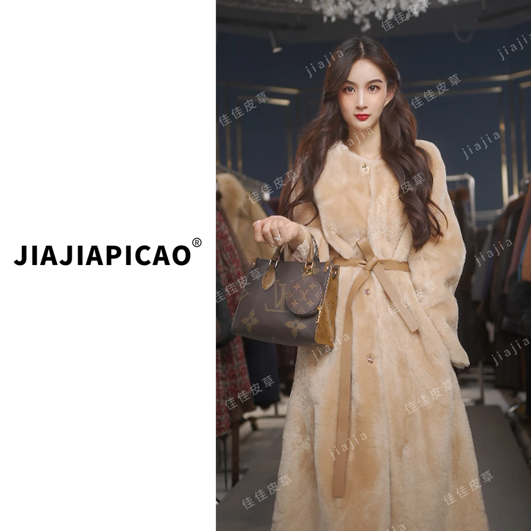 88251 皮草 舒适柔软长款羊皮毛一体皮草外套