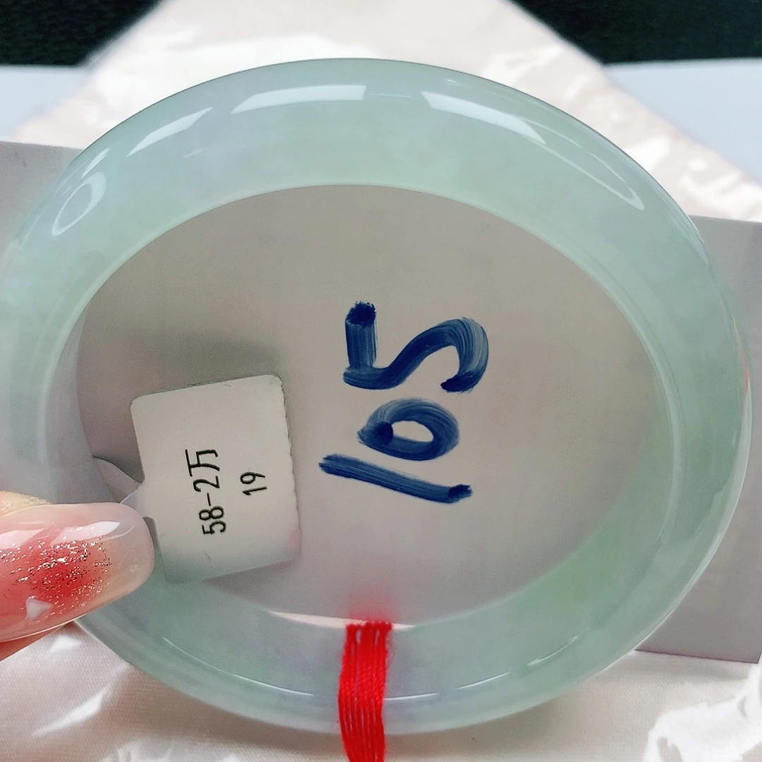 翡翠手镯未镶嵌缅甸天然a货翡翠