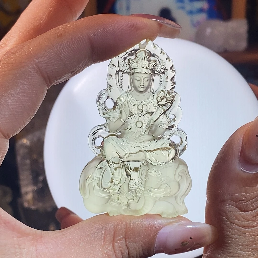 一***上未镶嵌颈饰水晶吊坠