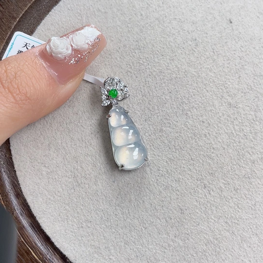 翡翠银S925镶嵌颈饰