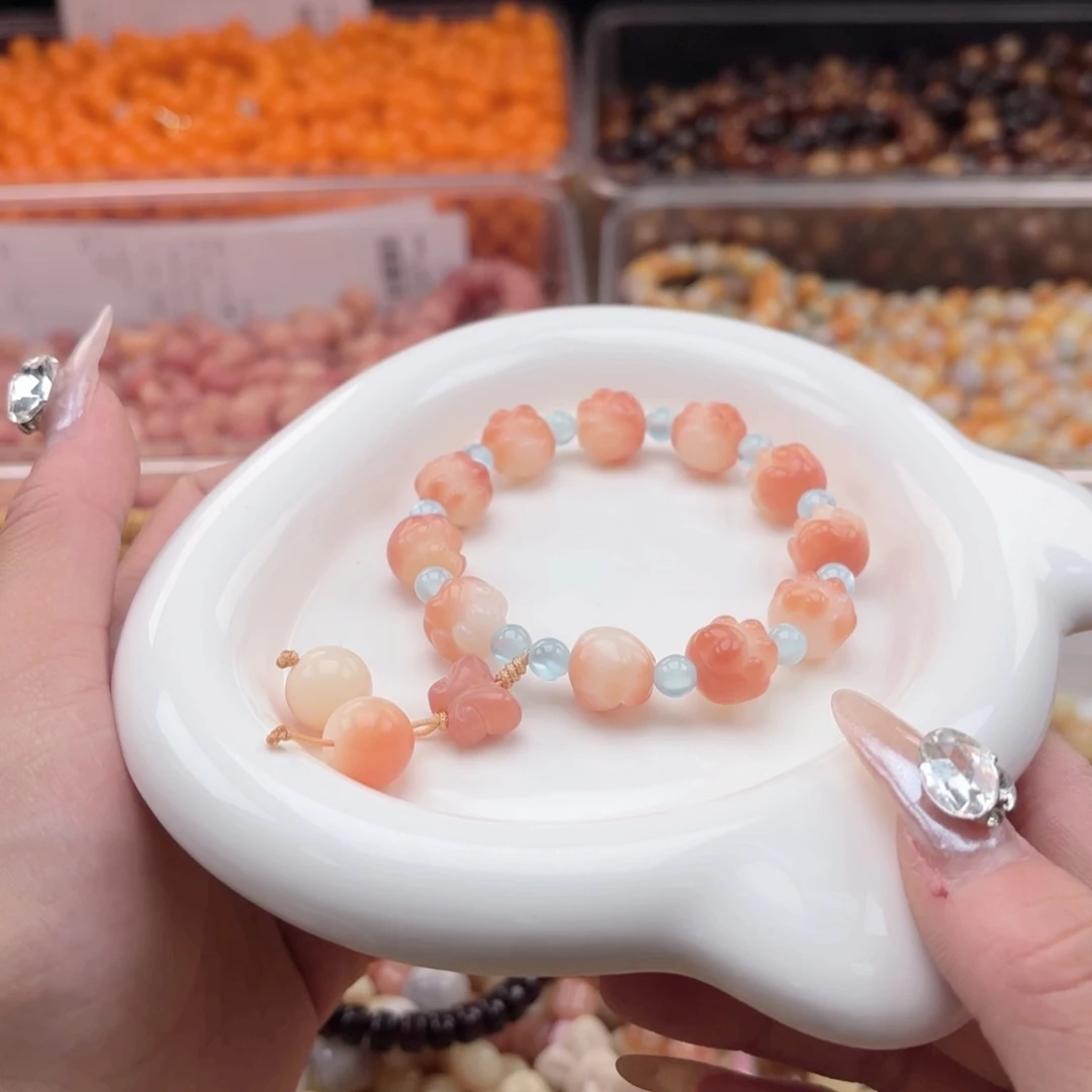 白玉菩提吊坠b12mm30颗。爱心猫爪 微瑕