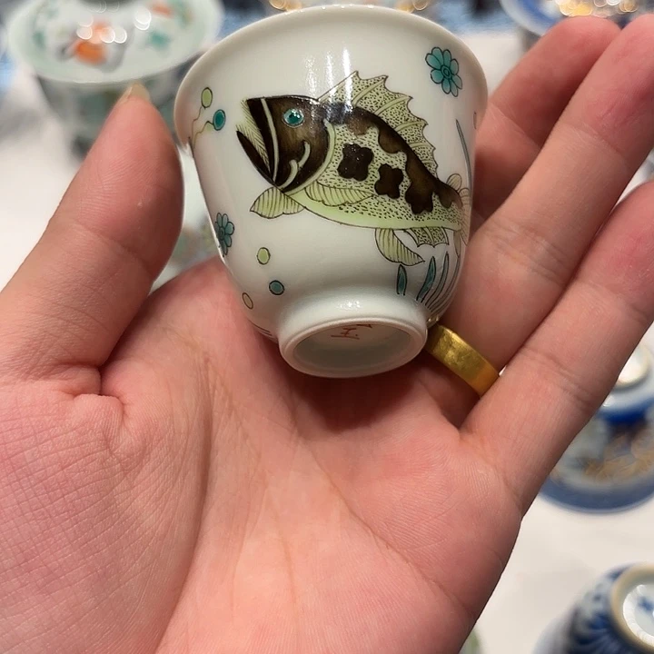 景德镇陶瓷杯子的