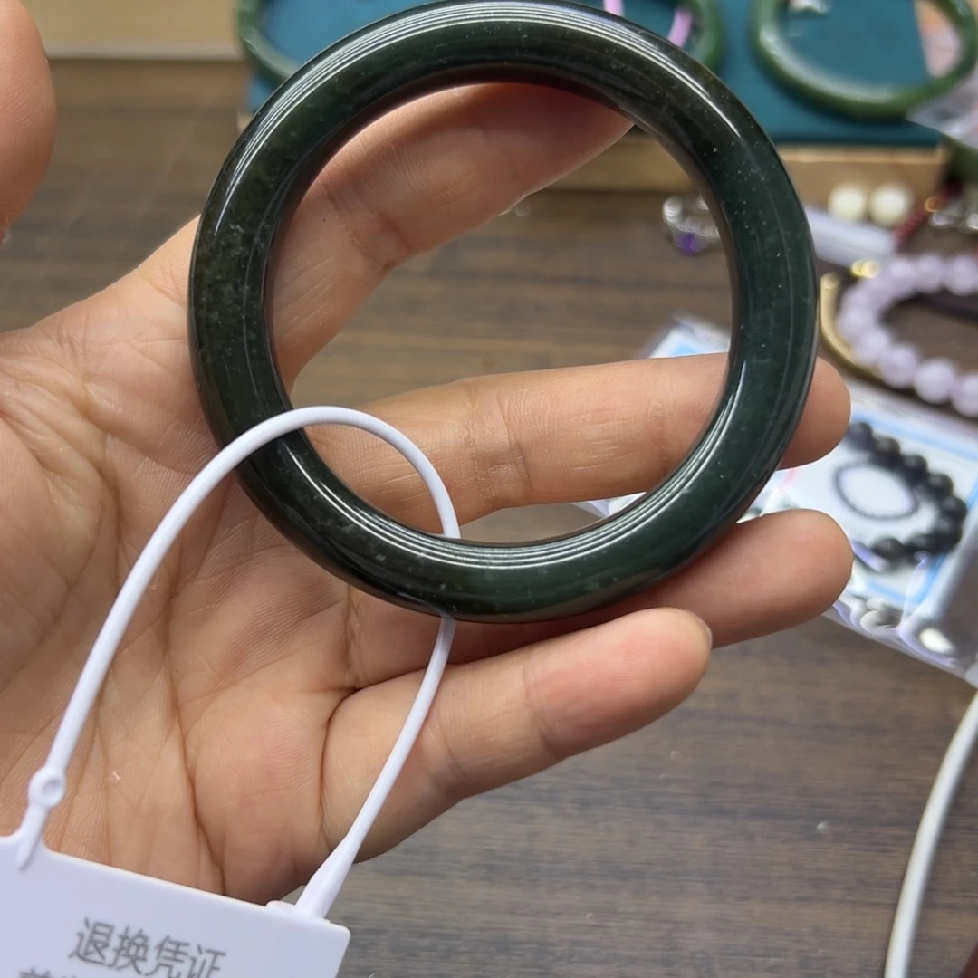 和田玉未镶嵌手镯56.2圈围461