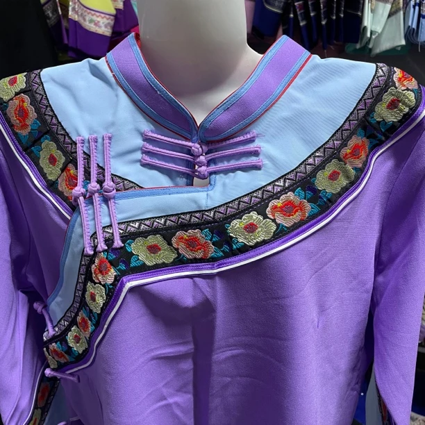 布依族壮族少数民族服饰 国风传统女士服装