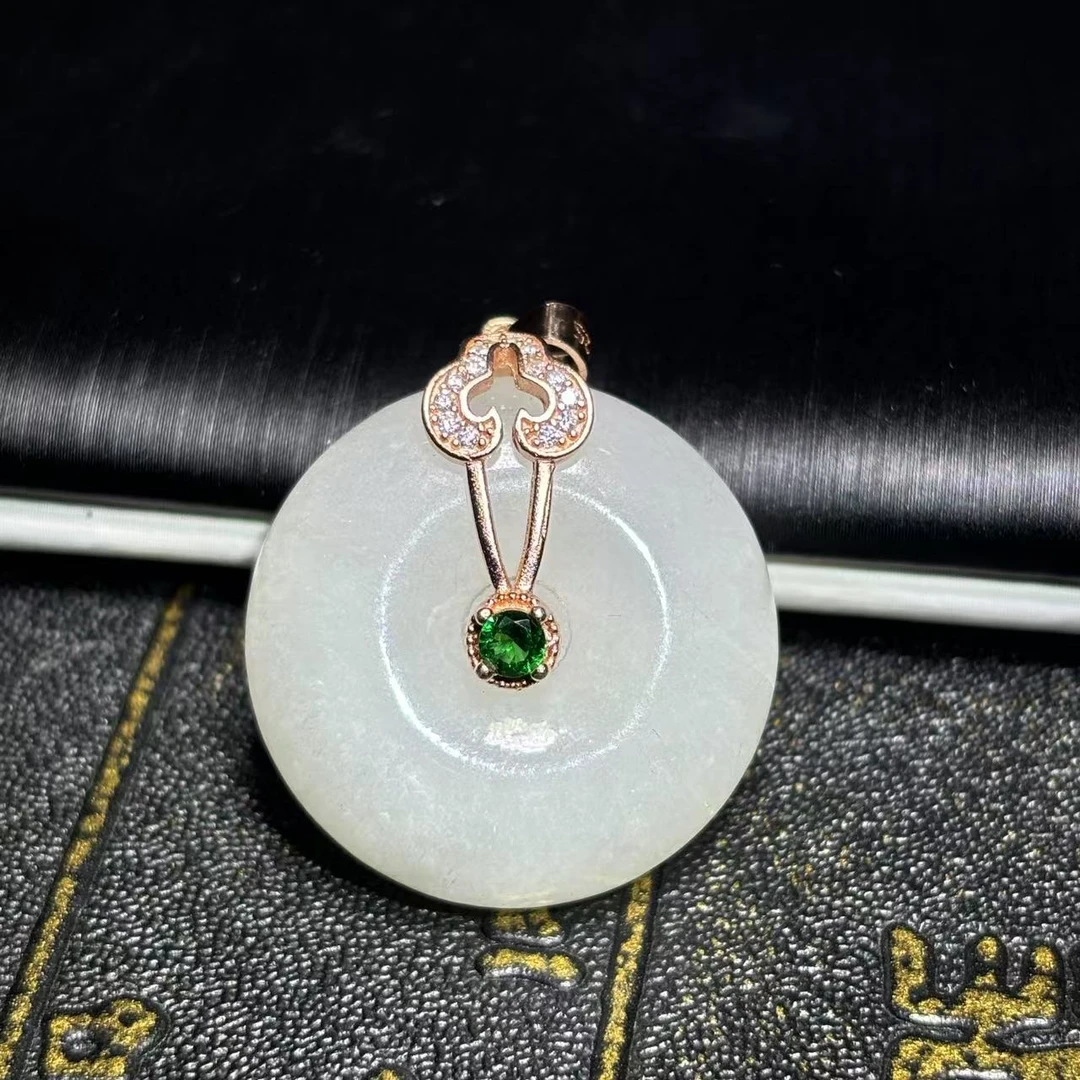 q2-S925银镶嵌和田玉平安扣吊坠-配绳