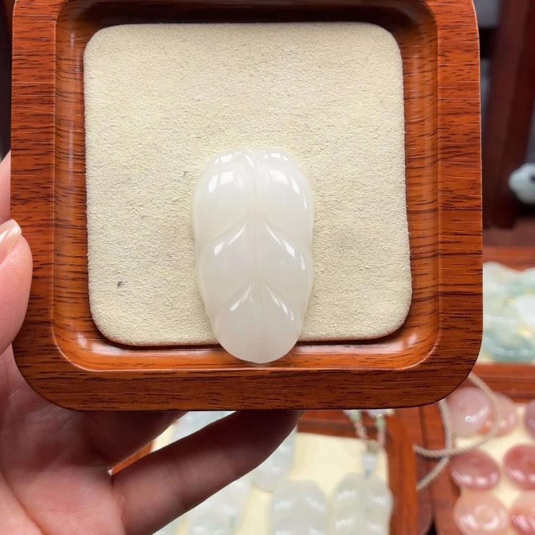 石英质玉未镶嵌项链