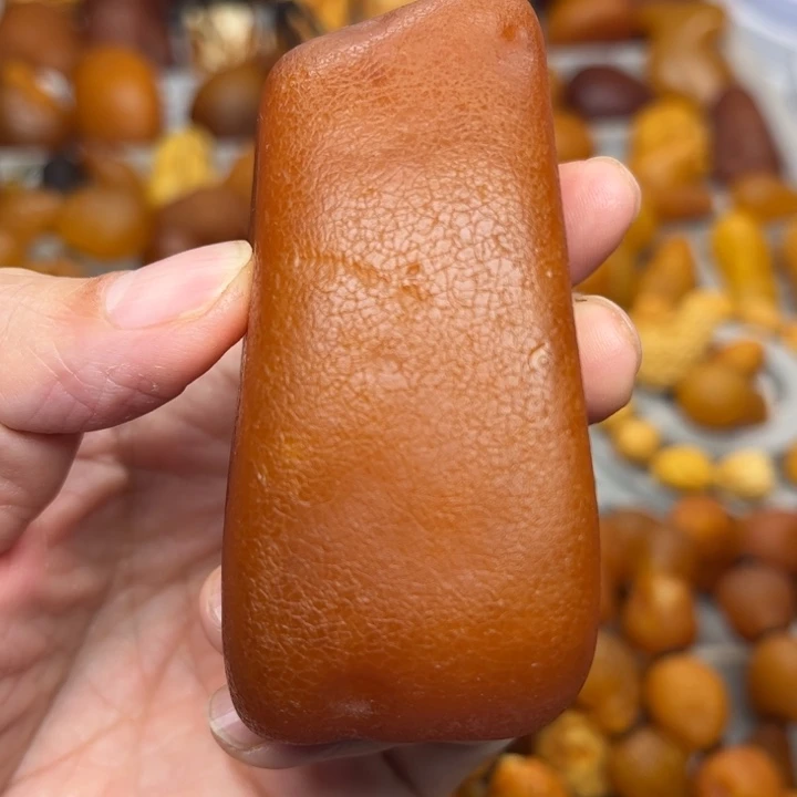 琥珀未镶嵌裸石天然蜜蜡吊坠