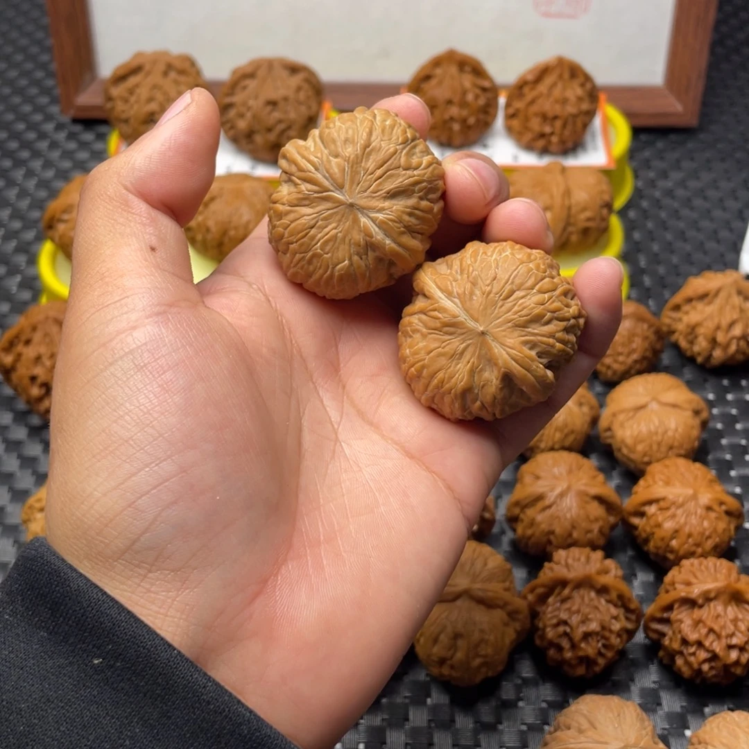 文玩核桃把件铁锤39全品白茬