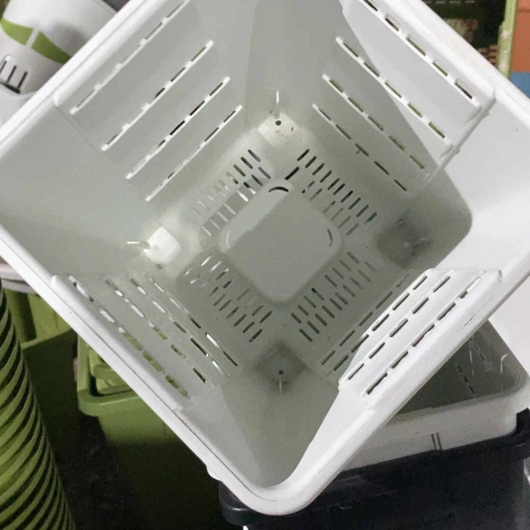 6个19口奶白方盆带托