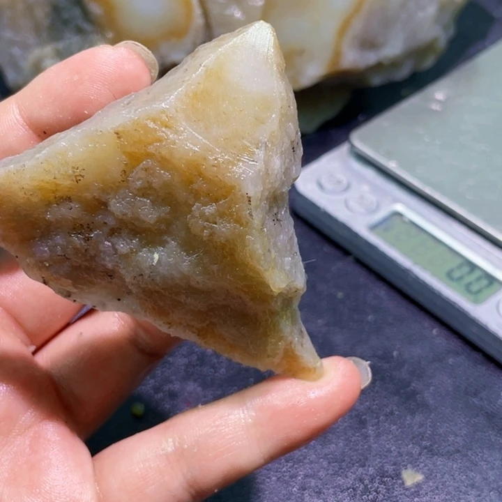 未镶嵌和田玉珠宝半成品