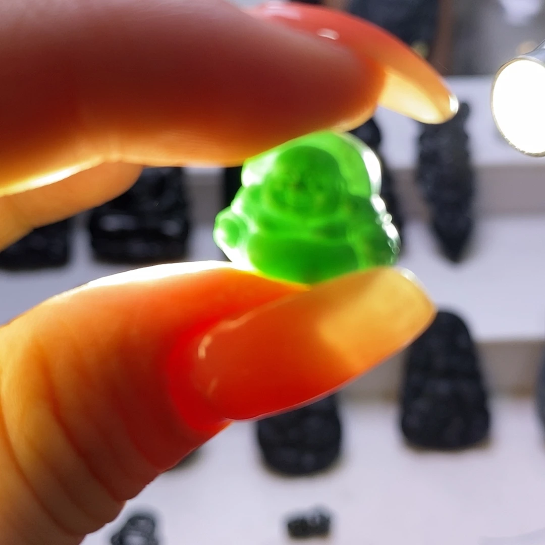 定制翡翠未镶嵌佛公吊坠天然A货墨翠