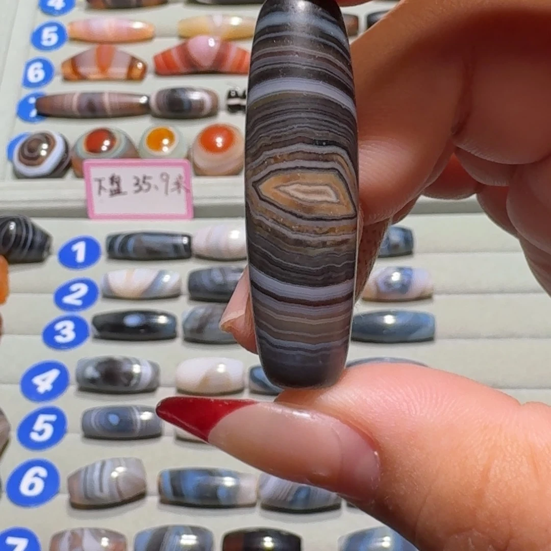 玛瑙/玉髓未镶嵌珠宝半成品