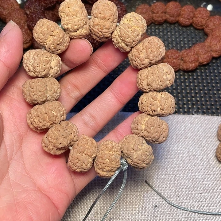 Z***f金刚菩提吊坠金刚