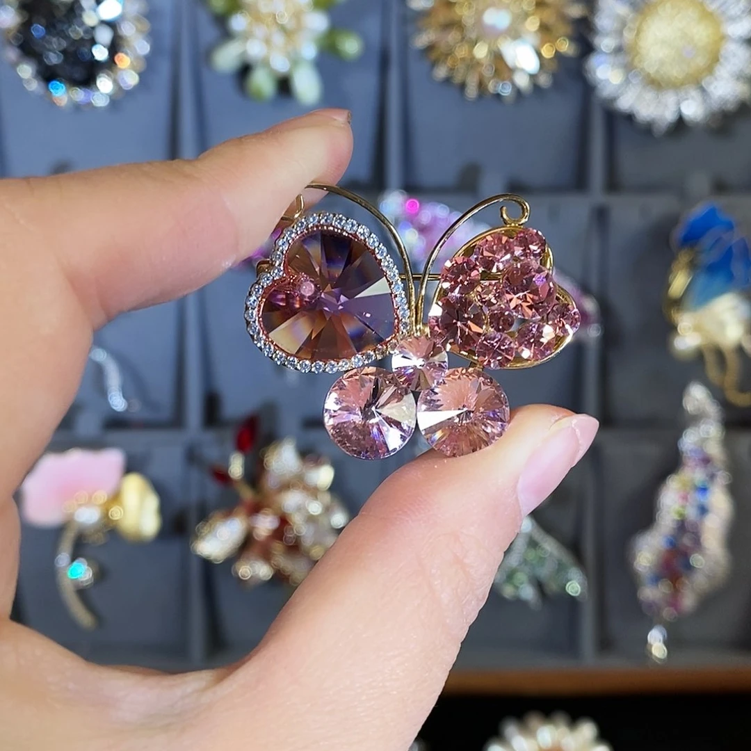 锆石铁合金蝴蝶胸针