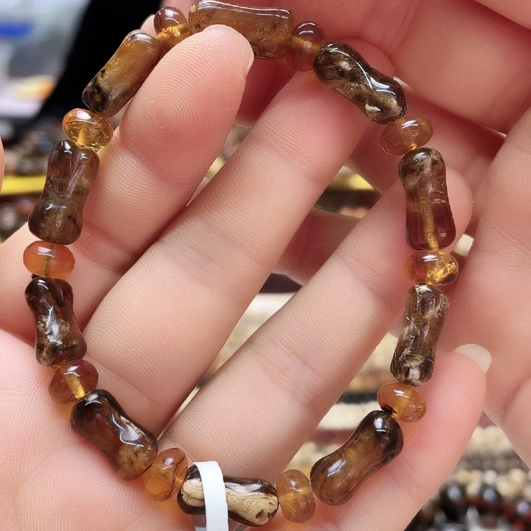 琥珀裸石未镶嵌大10136