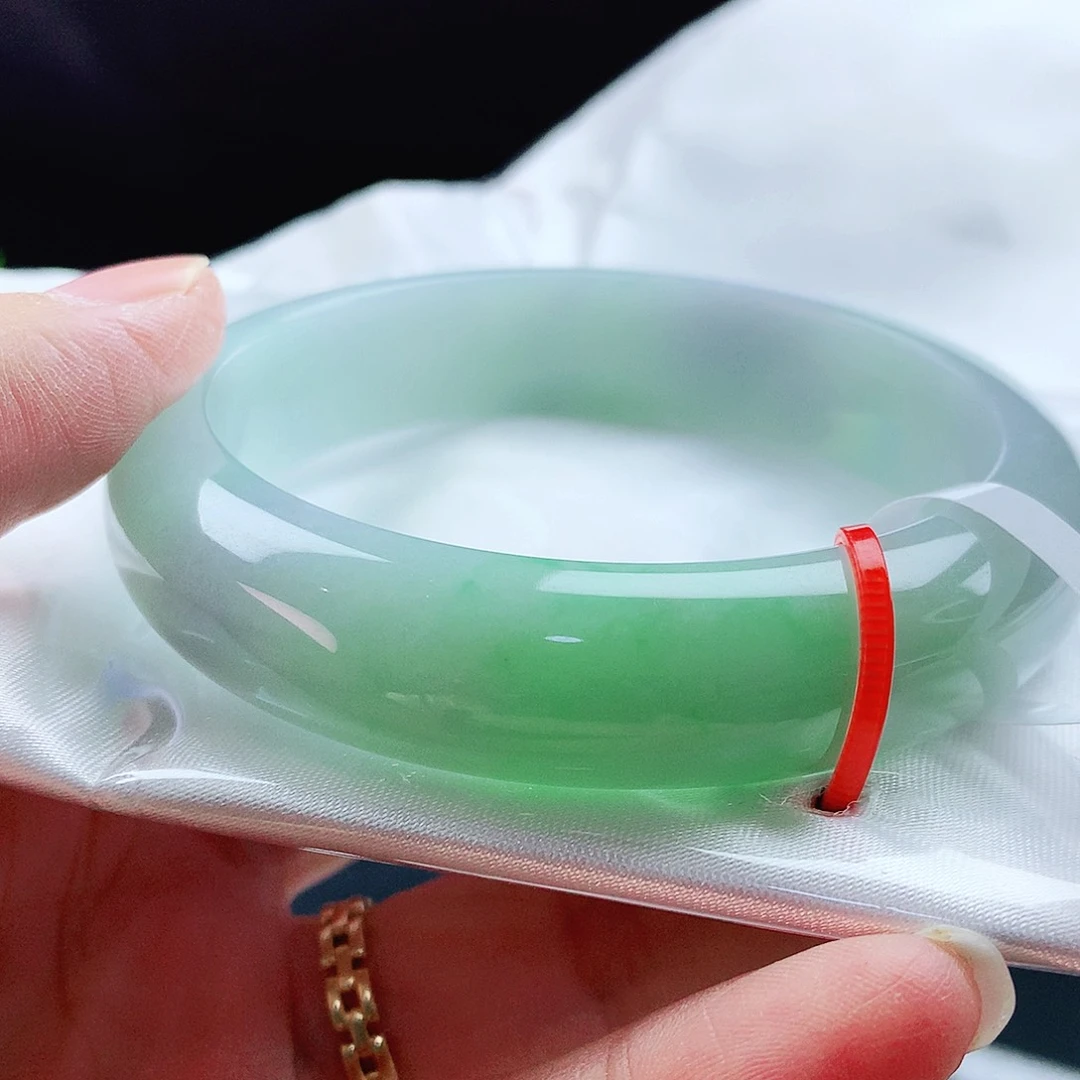 未镶嵌手镯翡翠56轮胎