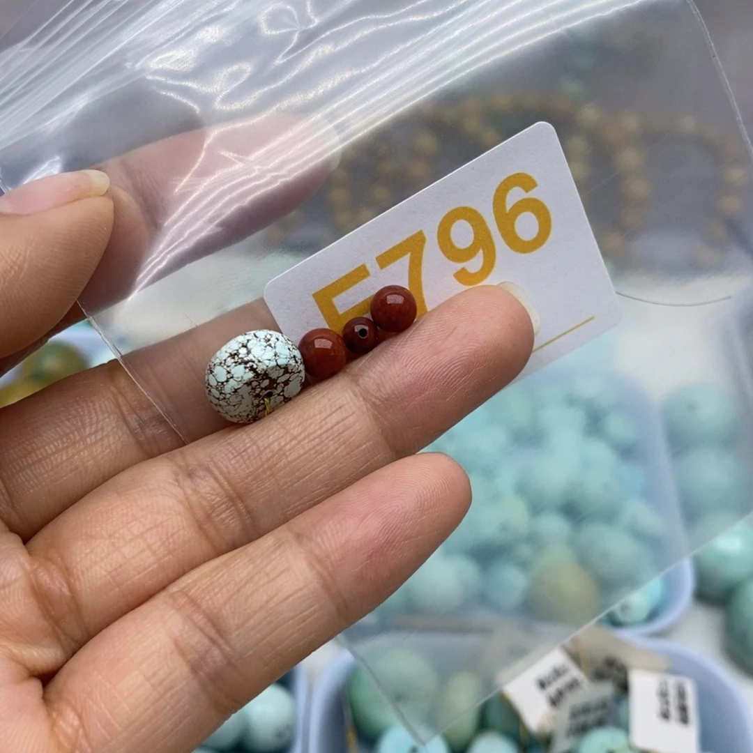 未镶嵌南红玛瑙珠宝奇石