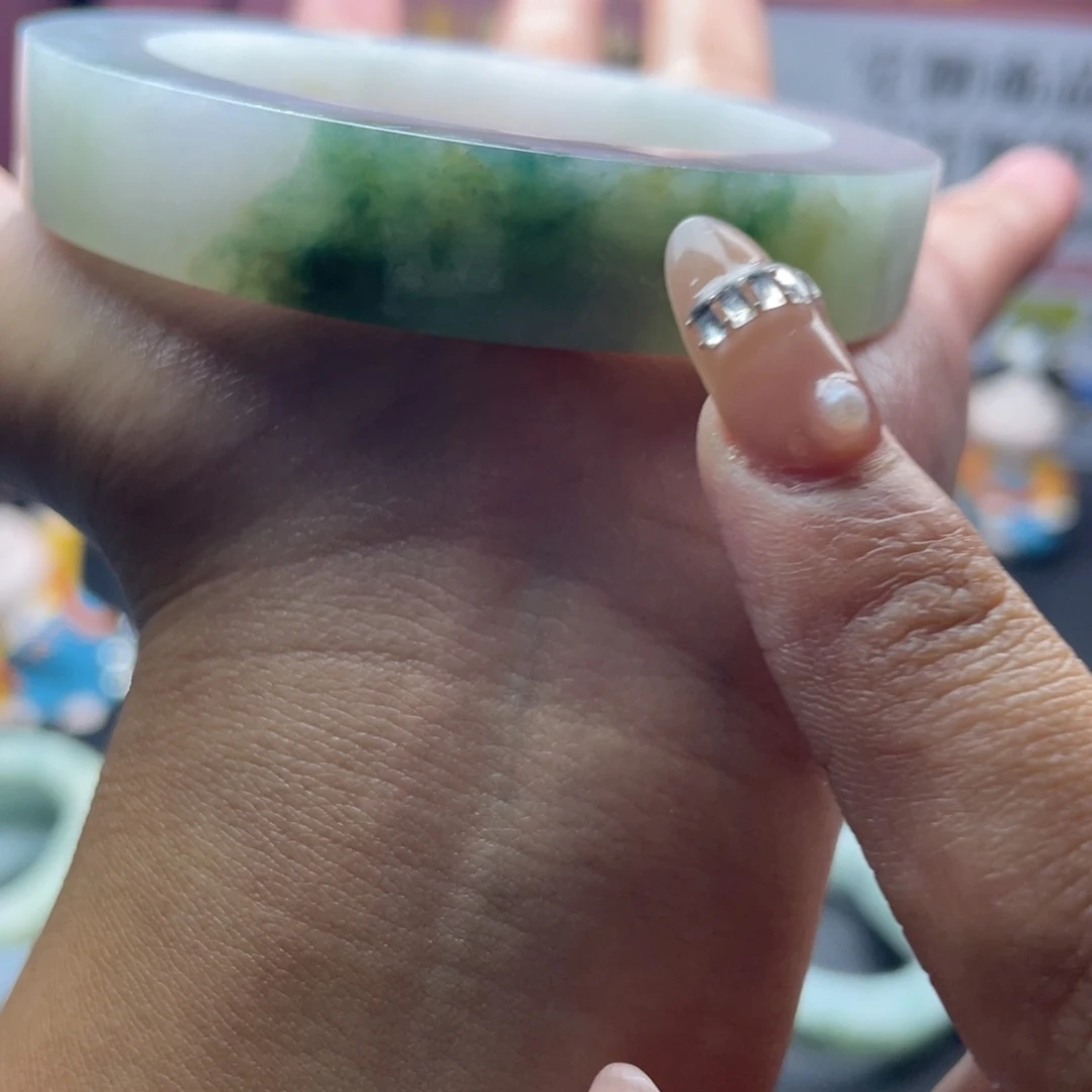 @***1定制翡翠未镶嵌缅A翡翠多样发一