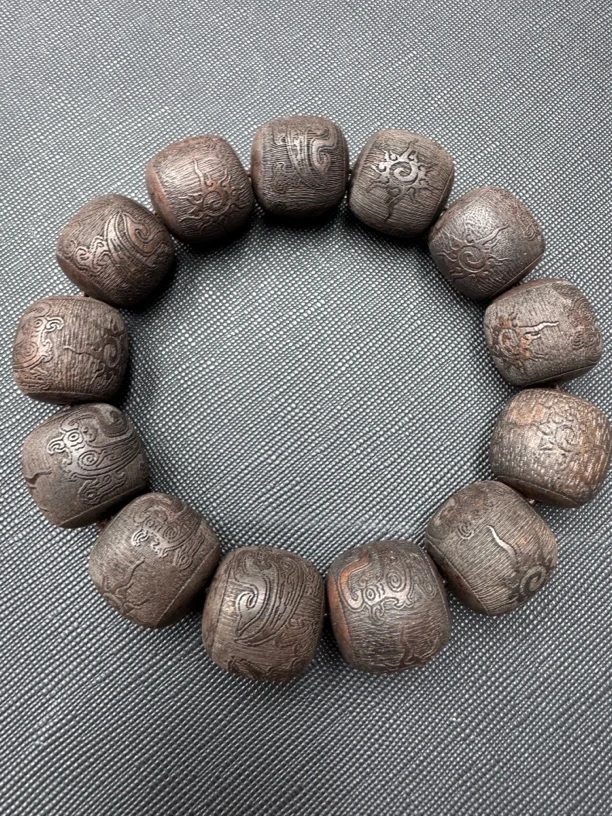 473沉木桶珠手串