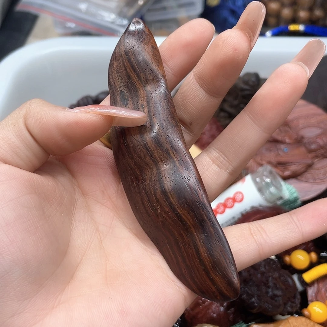 维腊木（绿檀）无事牌