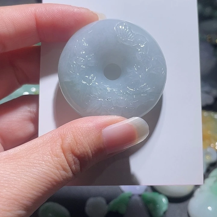 颈饰未镶嵌翡翠天