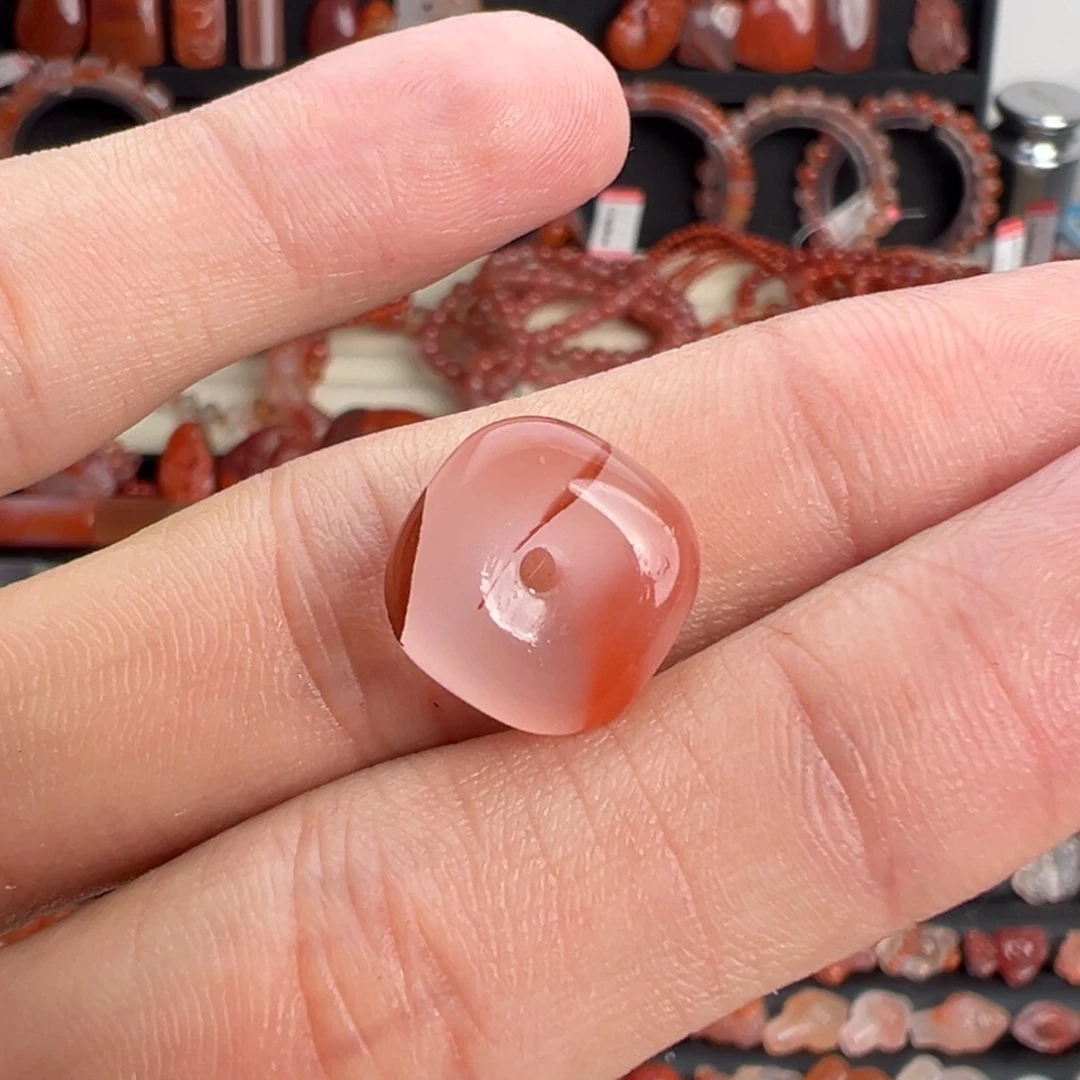 南红玛瑙未镶嵌颈饰方扣