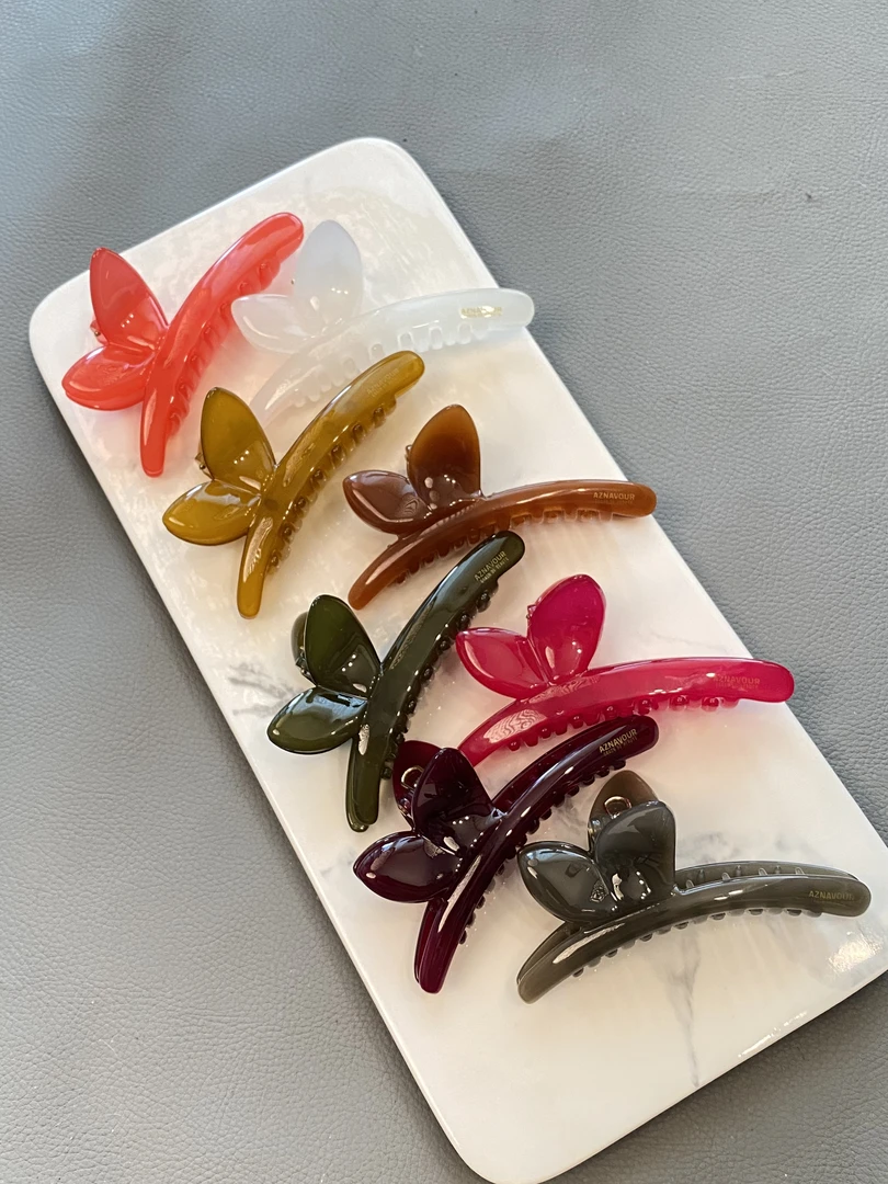 【兔耳】韩国AZ兔耳朵设计师款果冻质感扎半发气质抓夹蝴蝶感发夹