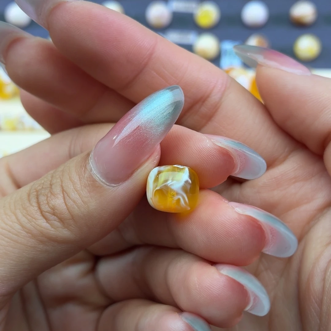 琥珀未镶嵌裸石蜜蜡10